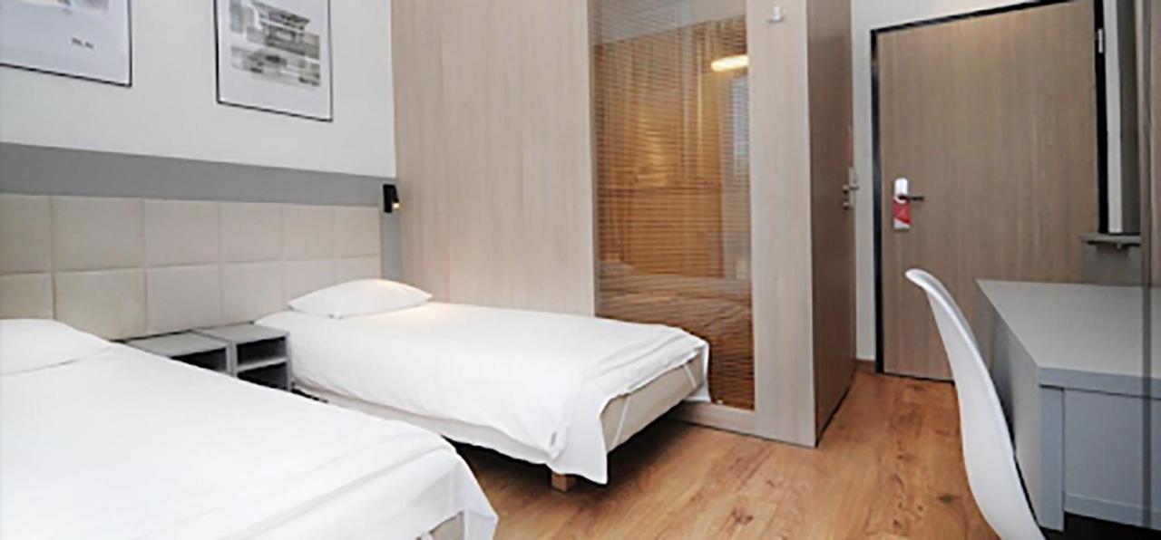 404 Rooms Wolska Apartament Warschau Exterior foto